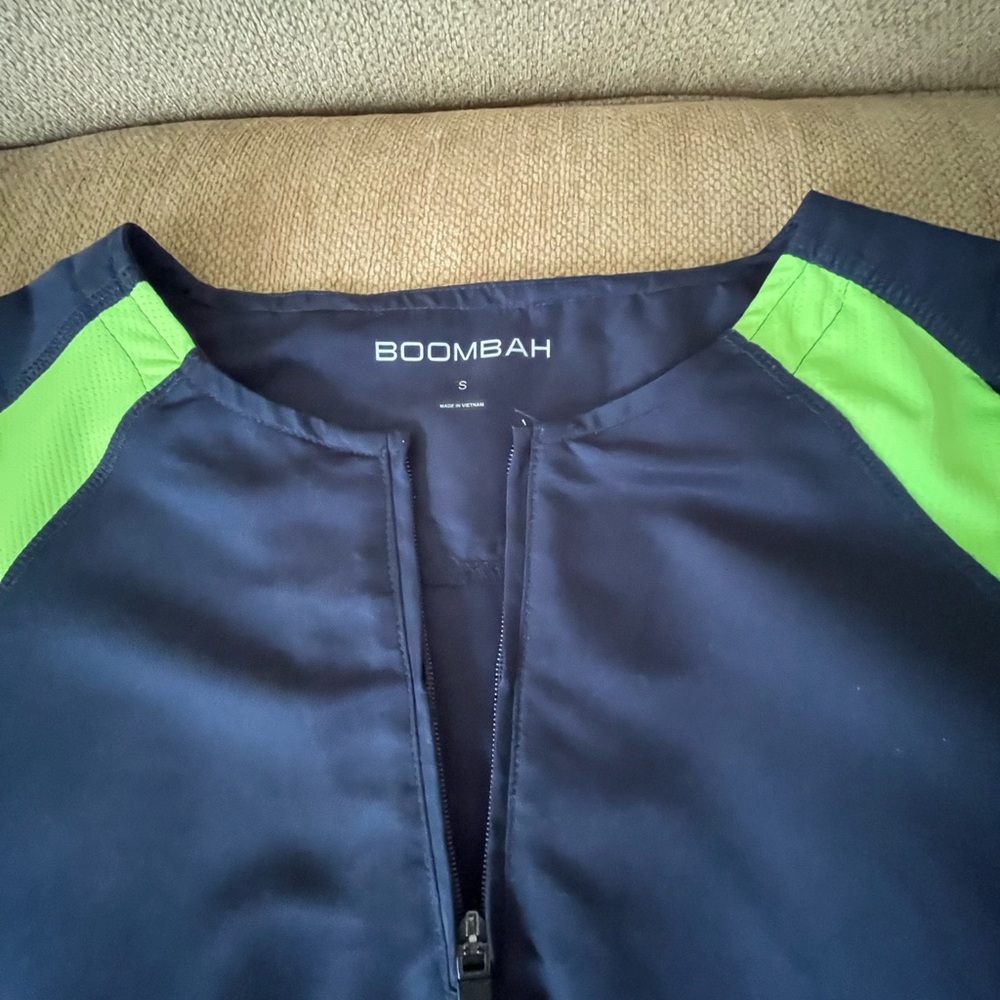 BOOMBAH Coaches Baseball jacket Fluorescent green, navy blue short sleeve NWOT